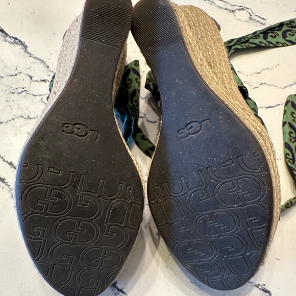 UGG Lucianna Marrakech Green/Blue Satin Espadrilles Wedge Sandal Size 7 - Picture 5 of 7